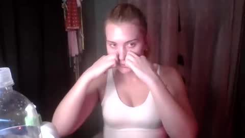 Snapshot of thelittlebambii chatting on 14, 1, 2026 Little Bambii online show from 14, 1, 2026