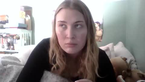 Snapshot of thelittlebambii chatting on 28, 2, 2026 Little Bambii online show from 28, 2, 2026