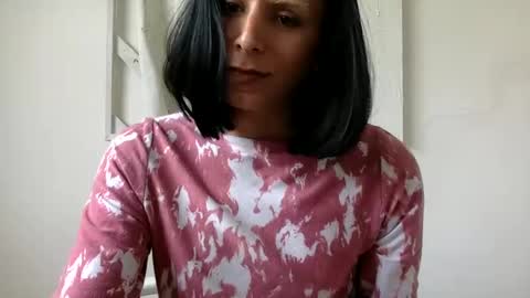 Lucy Lucy online show from 20, 2, 2025