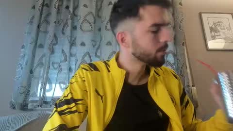 themmistokles online show from 20, 12, 2024