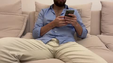 TheMonarchGoat online show from 9, 2, 2025