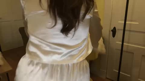 Snapshot of themrsnelson chatting on 23, 3, 2026 Cach Nelson online show from 23, 3, 2026