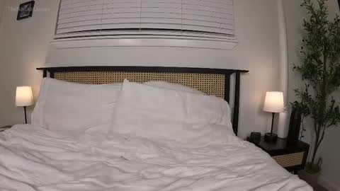 Snapshot of thenaturallovers chatting on 12, 1, 2026 naturallovers online show from 12, 1, 2026