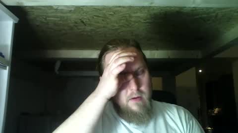 thenewdude1992 online show from 21, 2, 2025