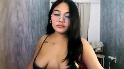 Snapshot of theonly_chin chatting on 20, 3, 2026 FRANCINE online show from 20, 3, 2026