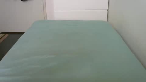 theoone7891 online show from 12, 12, 2024