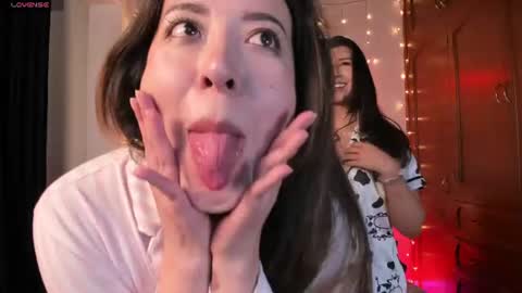 Snapshot of thepartyhomemia chatting on 26, 6, 2026 thepartyhomemia online show from 26, 6, 2026