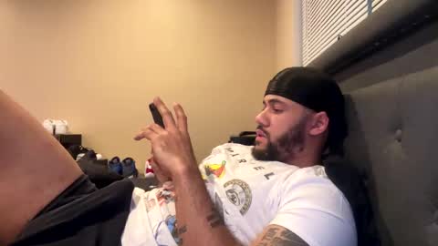 Snapshot of thepipe_layer chatting on 1, 1, 2025 ThePipe online show from 1, 1, 2025