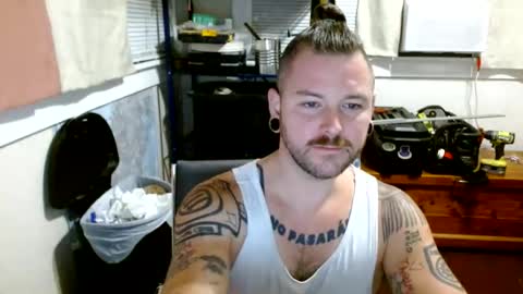 Snapshot of thequantumcertainty chatting on 3, 8, 2026 thequantumcertainty online show from 3, 8, 2026