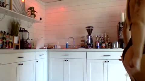 Snapshot of therealbabygofficial chatting on 25, 9, 2025 therealbabygofficial online show from 25, 9, 2025