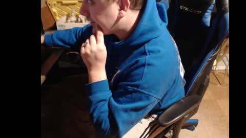 therealbigcheese0695 online show from 2, 3, 2026