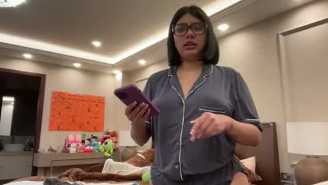 therealcamilabaddie online show from 7, 10, 2025