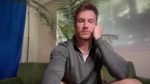 Snapshot of therealveggieboy chatting on 15, 10, 2025 Pookie online show from 15, 10, 2025