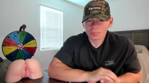 TheShortKing1 online show from 19, 3, 2026