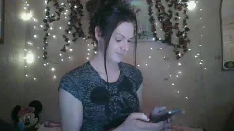 sillymillie0 online show from 18, 2, 2025