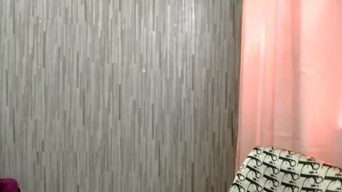 Snapshot of thessssy chatting on 17, 6, 2026 thessssy online show from 17, 6, 2026