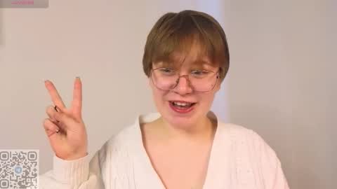 Snapshot of thestaronsky chatting on 1, 2, 2026 Lucia online show from 1, 2, 2026