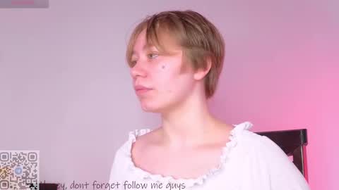 Snapshot of thestaronsky chatting on 15, 3, 2026 Lucia online show from 15, 3, 2026