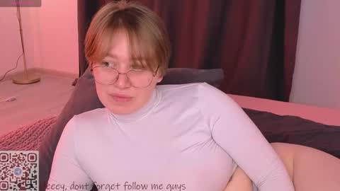 Snapshot of thestaronsky chatting on 22, 3, 2026 Lucia online show from 22, 3, 2026