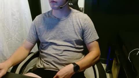 Chris online show from 26, 10, 2025