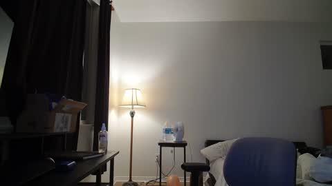 Snapshot of theufcfan_8181 chatting on 4, 12, 2024 troy online show from 4, 12, 2024