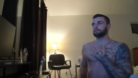 Snapshot of theufcfan_8181 chatting on 5, 2, 2025 troy online show from 5, 2, 2025