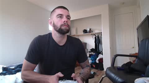 Snapshot of theufcfan_8181 chatting on 7, 3, 2025 troy online show from 7, 3, 2025