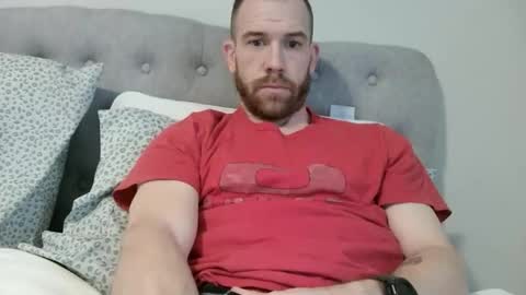 Snapshot of thewiggler32 chatting on 27, 3, 2026 thewiggler32 online show from 27, 3, 2026