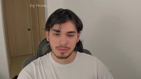 thiaan__ online show from 31, 1, 2026