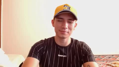 thiago_deseo69 online show from 14, 4, 2026