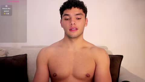 Just Thiago  online show from 17, 2, 2025