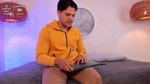 Thiago online show from 6, 10, 2025