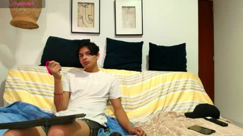 thiago_vega1 online show from 9, 4, 2026