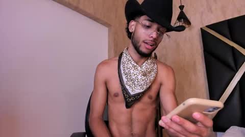 Snapshot of thiagoferreti_ chatting on 30, 9, 2025 ThiagoFerreti online show from 30, 9, 2025