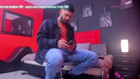 Thia Gomez online show from 15, 11, 2025