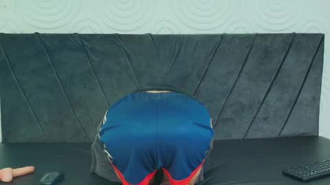 Thiago   online show from 15, 1, 2025