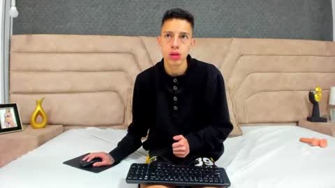 Thiago   online show from 23, 6, 2026