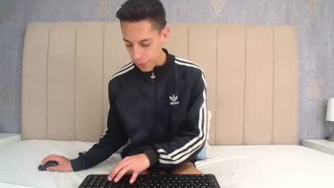 Thiago   online show from 1, 8, 2026