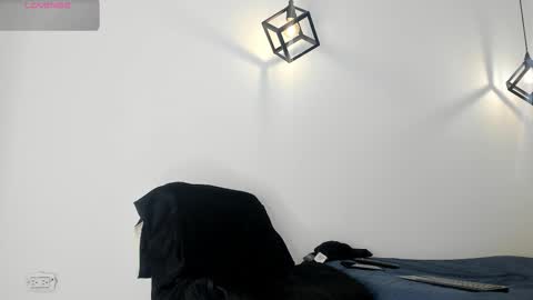 Snapshot of thiagosantos_ chatting on 13, 9, 2025 Thiago Instagram online show from 13, 9, 2025