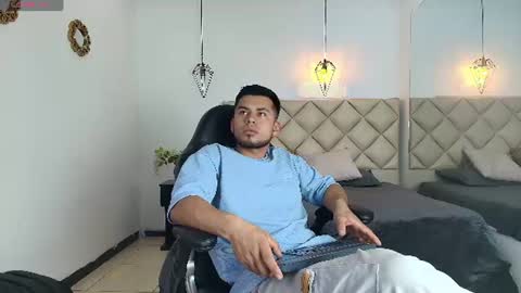 Thiago Vegga online show from 21, 7, 2026