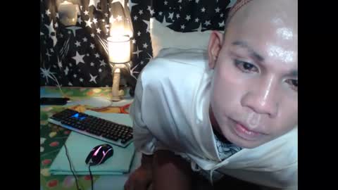 Snapshot of thick_bigcock13 chatting on 15, 12, 2024 gil online show from 15, 12, 2024