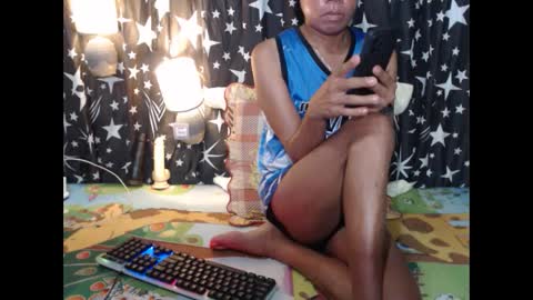 Snapshot of thick_bigcock13 chatting on 24, 12, 2024 gil online show from 24, 12, 2024