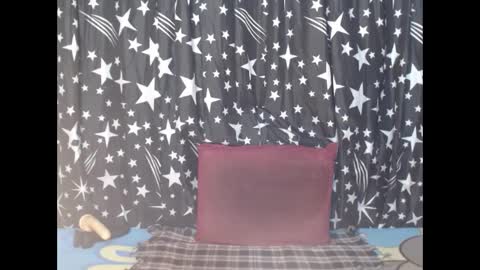 Snapshot of thick_bigcock13 chatting on 12, 1, 2025 gil online show from 12, 1, 2025