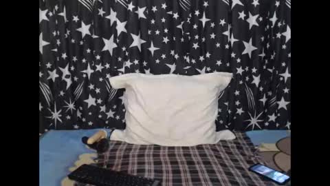 Snapshot of thick_bigcock13 chatting on 31, 1, 2025 gil online show from 31, 1, 2025