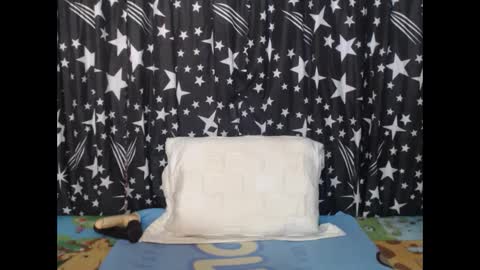 Snapshot of thick_bigcock13 chatting on 16, 2, 2025 gil online show from 16, 2, 2025