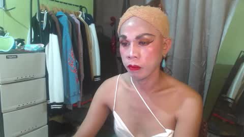 Snapshot of thick_bigcock13 chatting on 27, 9, 2025 gil online show from 27, 9, 2025