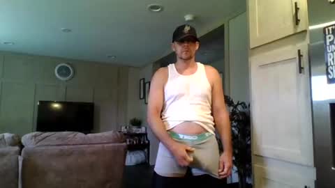 Snapshot of thick_dick11 chatting on 13, 7, 2026 Val online show from 13, 7, 2026