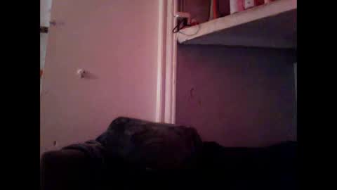 Snapshot of thickandjuicy2100 chatting on 18, 11, 2025 thickandjuicy2100 online show from 18, 11, 2025