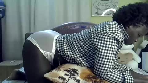 Snapshot of thickassvillageebony chatting on 23, 6, 2026 thickassvillageebony online show from 23, 6, 2026