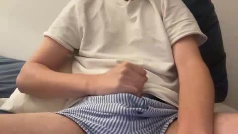 Snapshot of thickerbunny chatting on 21, 1, 2025 thickerbunny online show from 21, 1, 2025